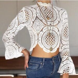 Boohoo - Lace White Top